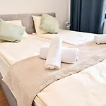 Bella Mare 2br Free Parking * Варна